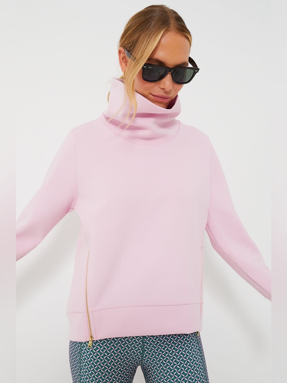 Addison Bay Petal Everyday Pullover Size Small - C69-086